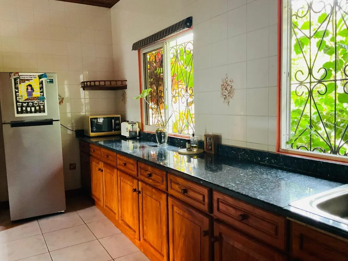 Effie Mountain View Gecko Villa Misere 0*,  Seychelles
